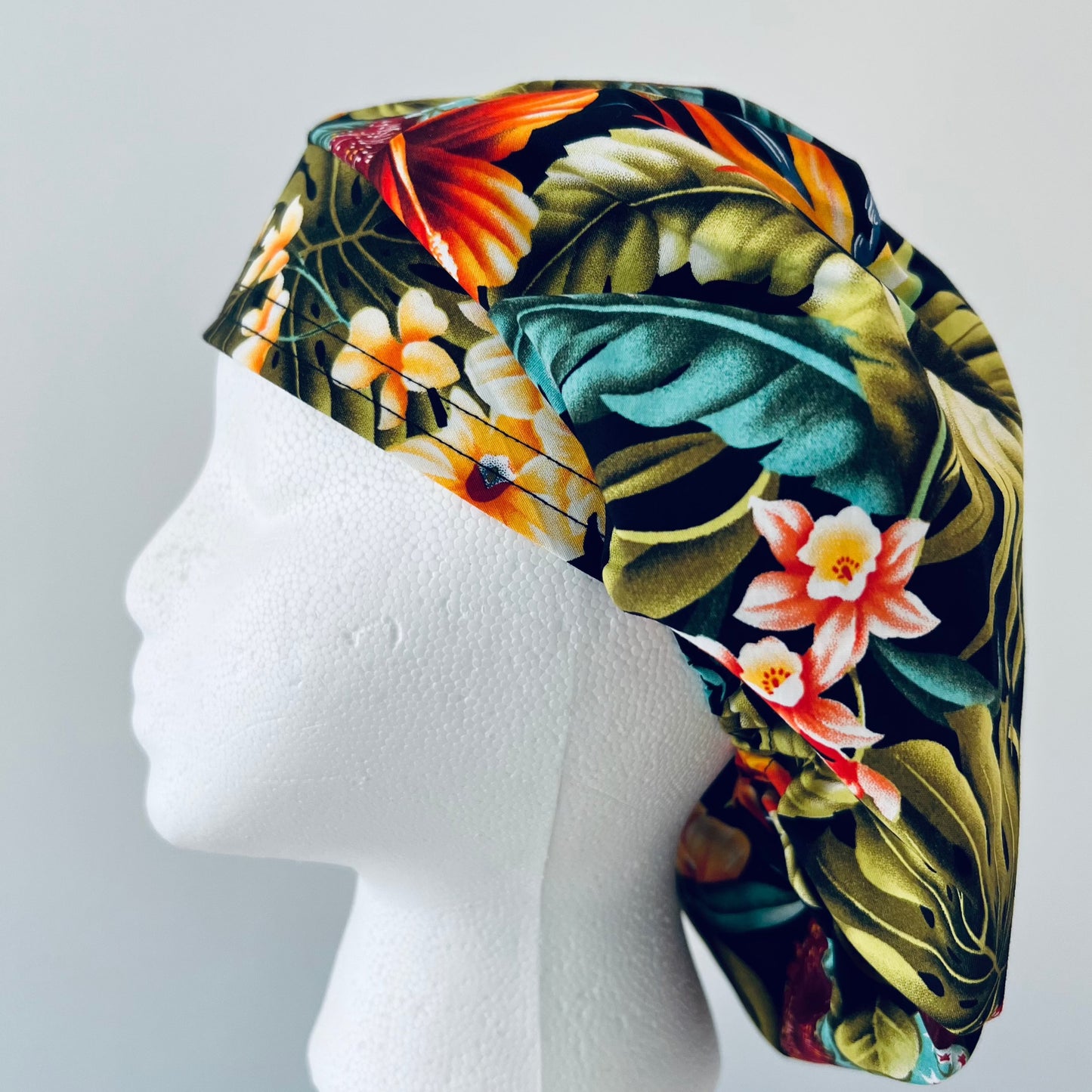 Bouffant-HawaiianBeauty