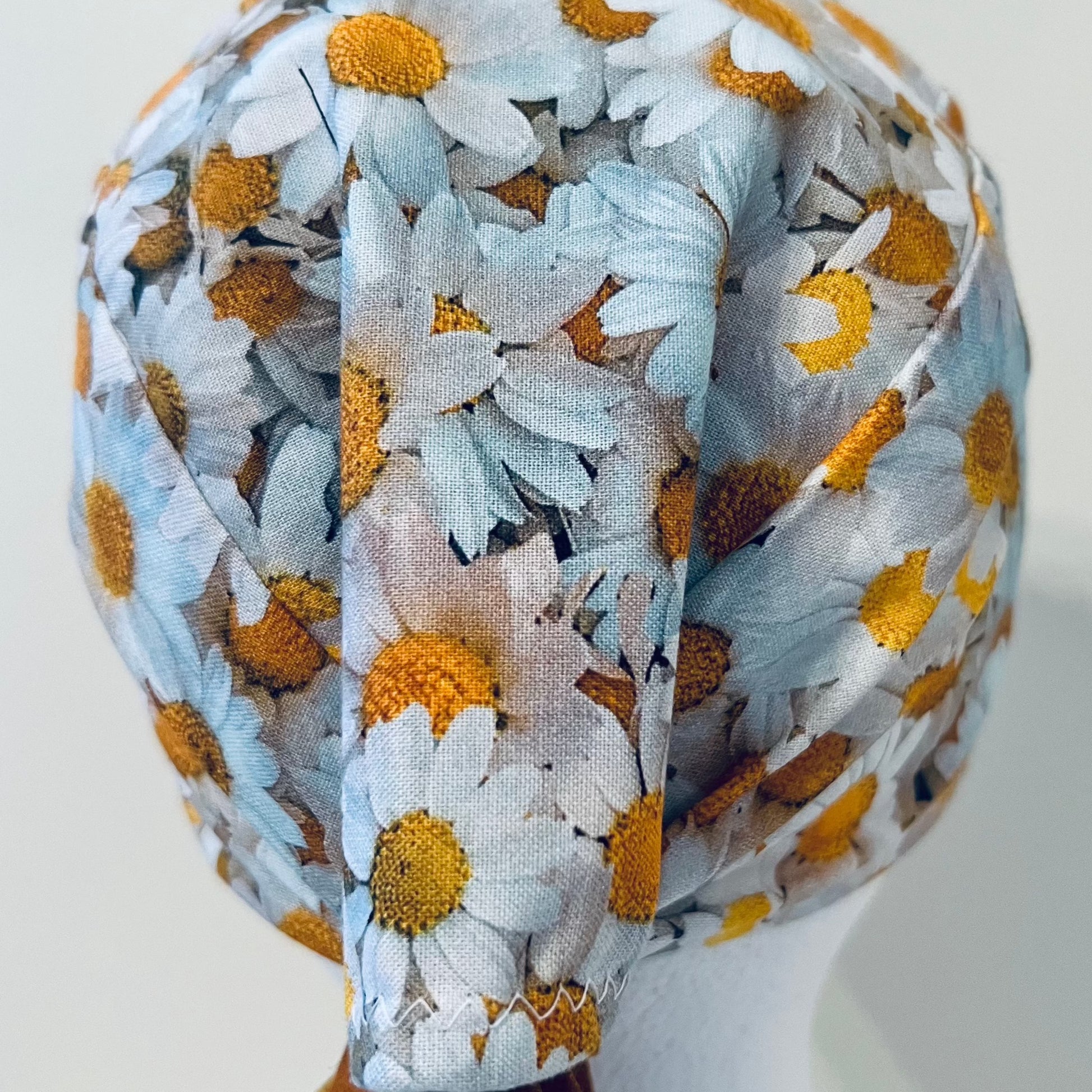 Scrub Cap-Daisies