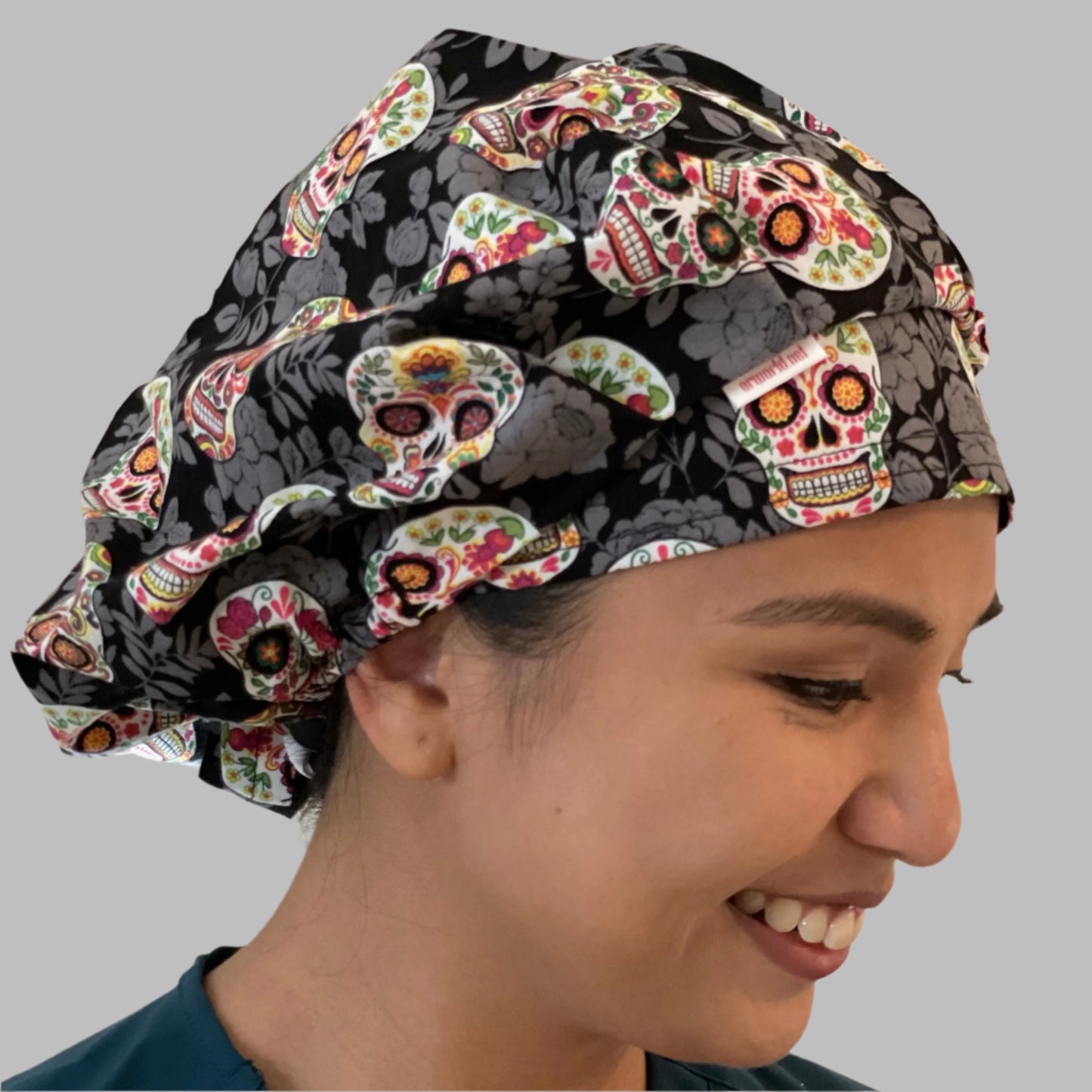 Bouffant-Halloween-Skeleton-Bad Bones