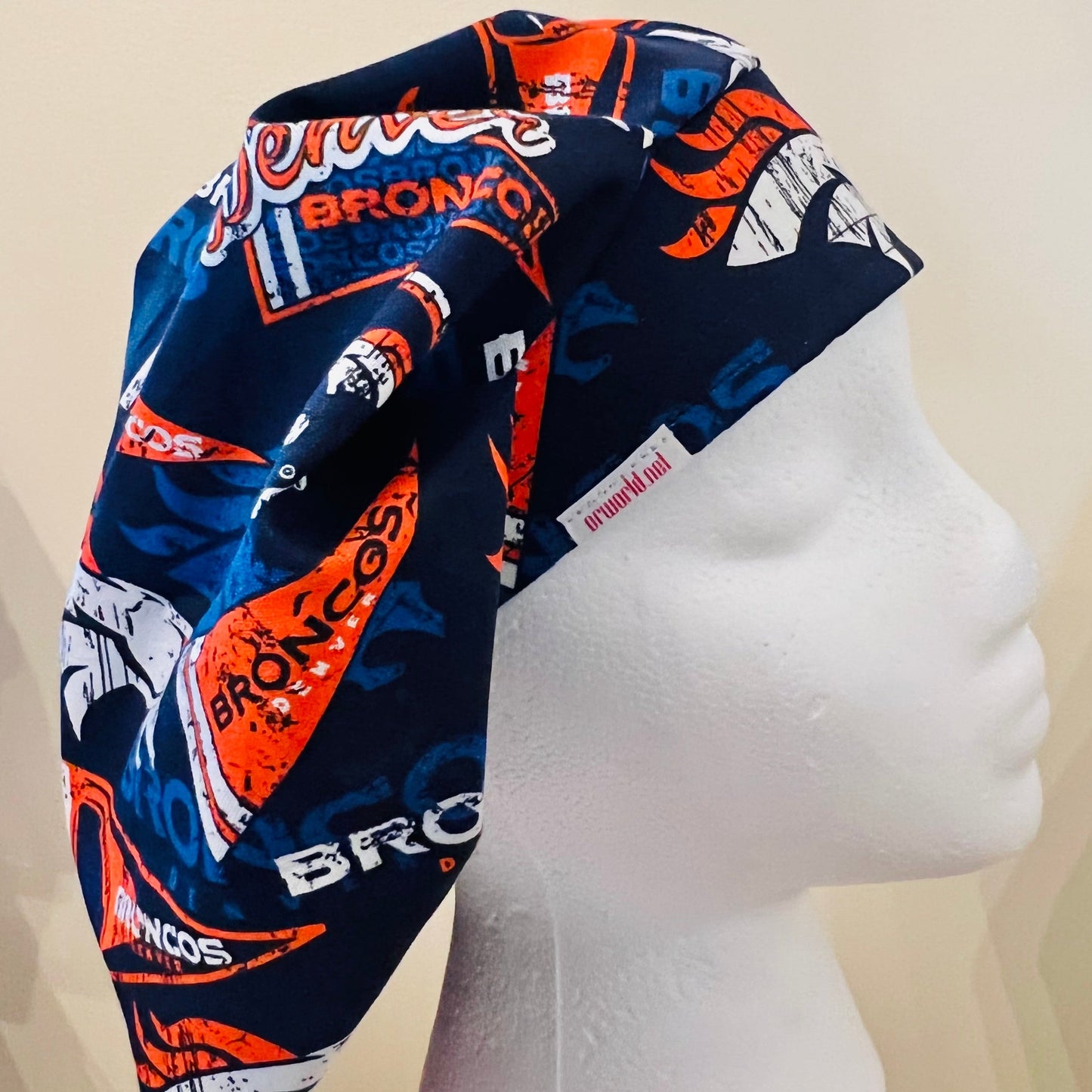 Bouffant-Bronco Blue