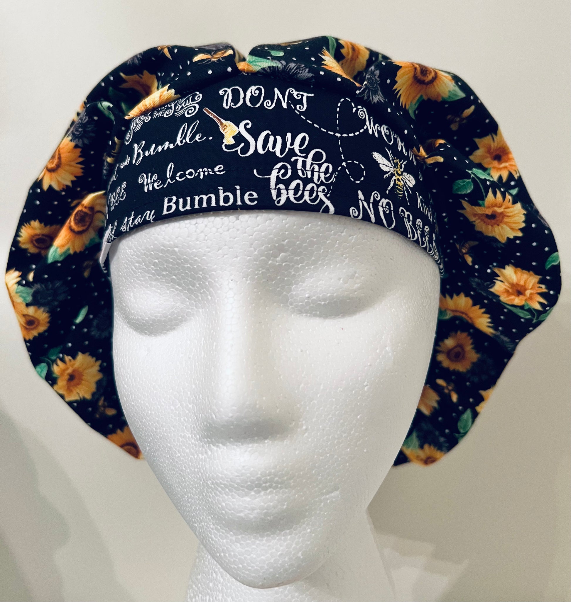 Bouffant - Bees and yellow flowers