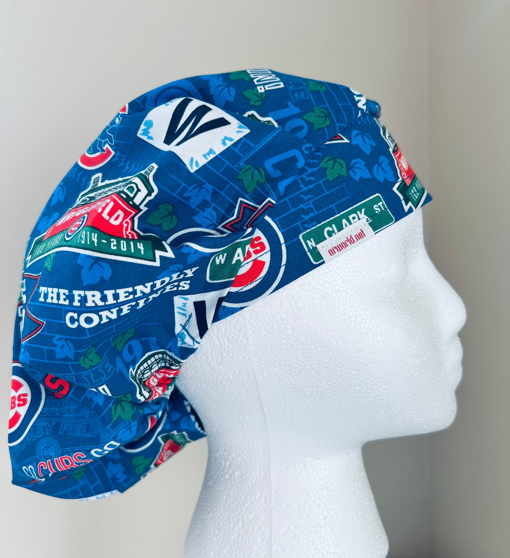 Bouffant-Chicago Cubs