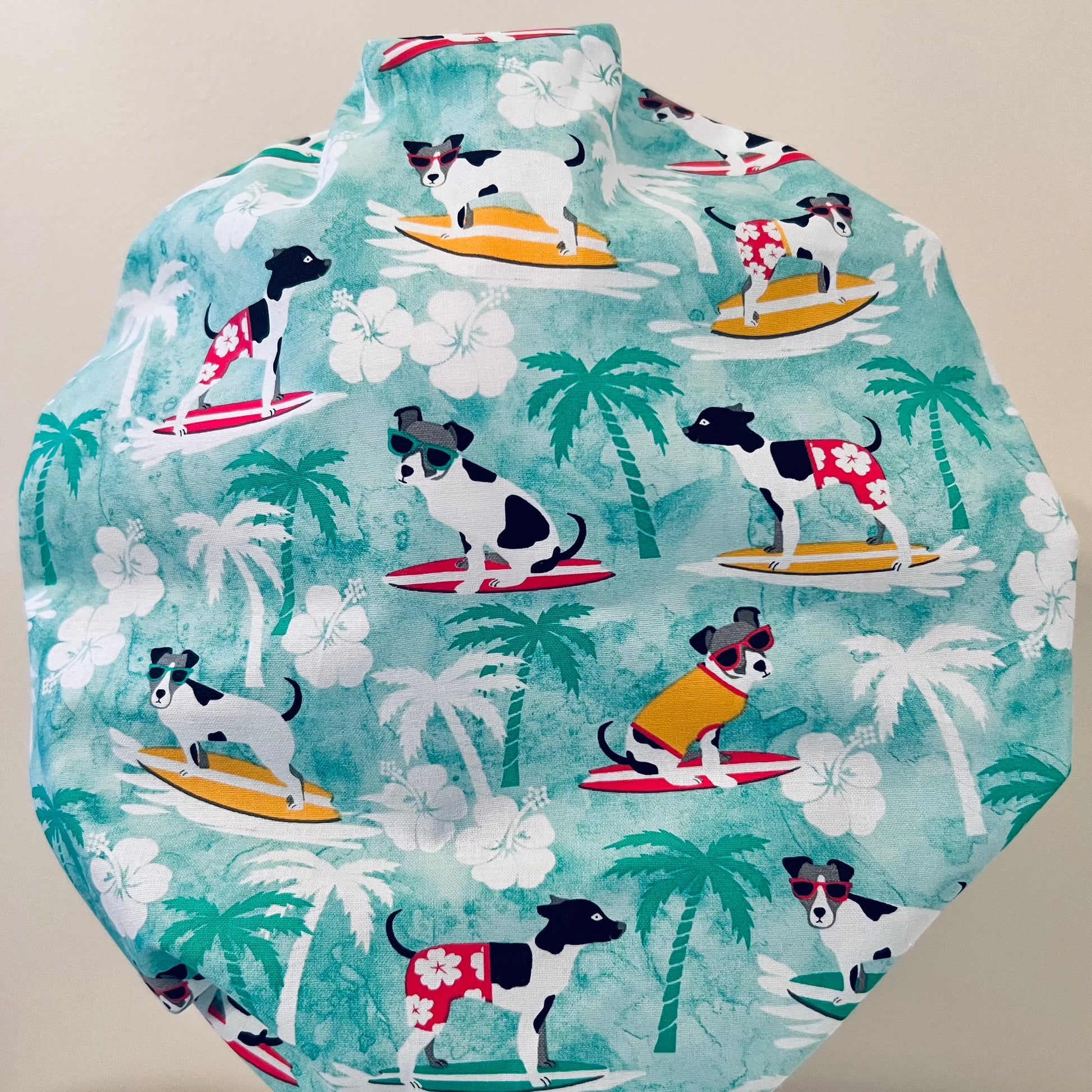 Bouffant-Dog Surfers with a contrasting colorful band