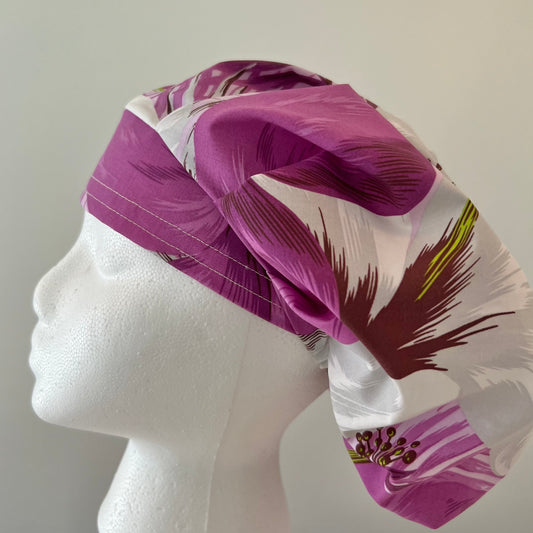 Bouffant-HawaiianPurpleandWhiteBlooms