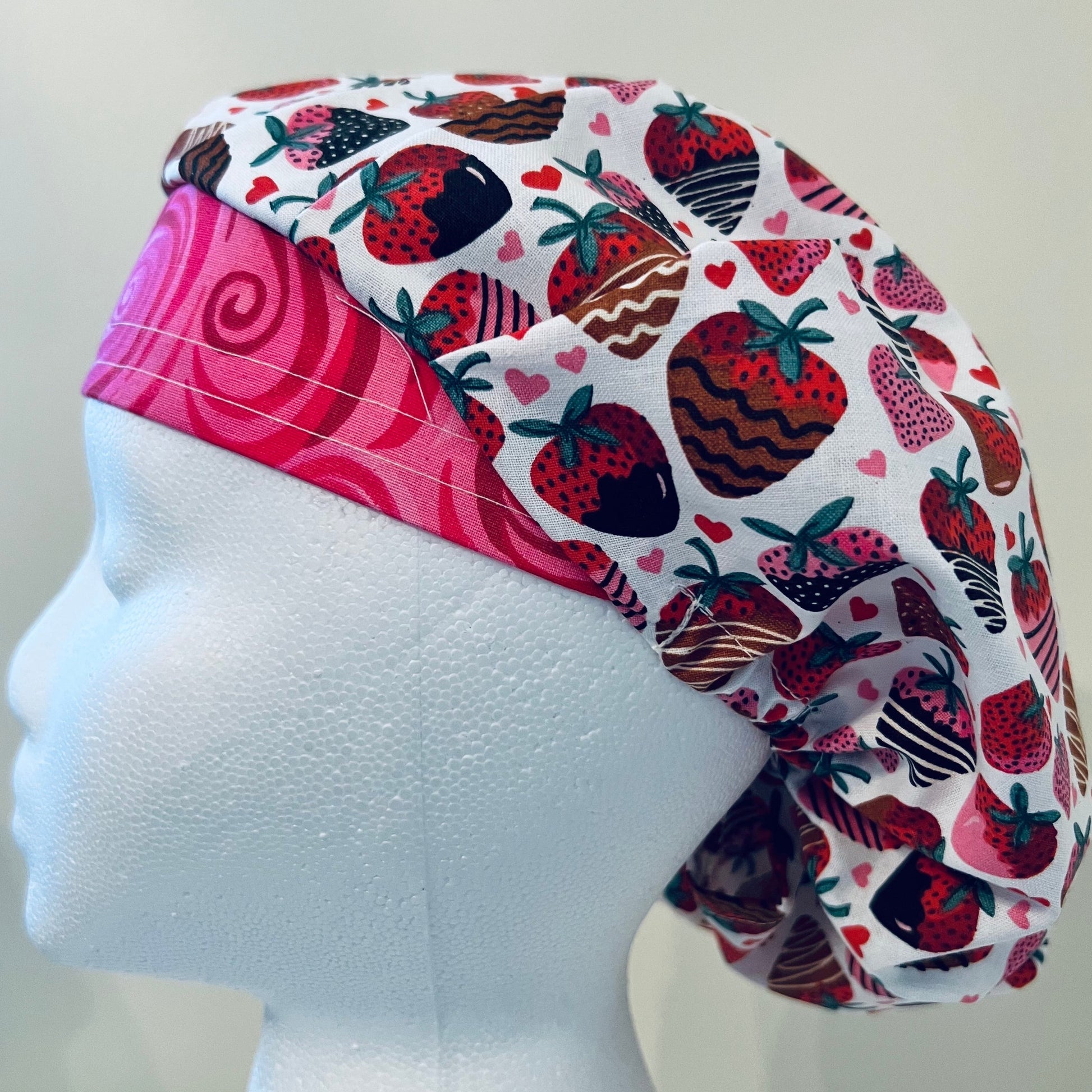 Bouffant-Valentine-Strawberries dipped in chocolate