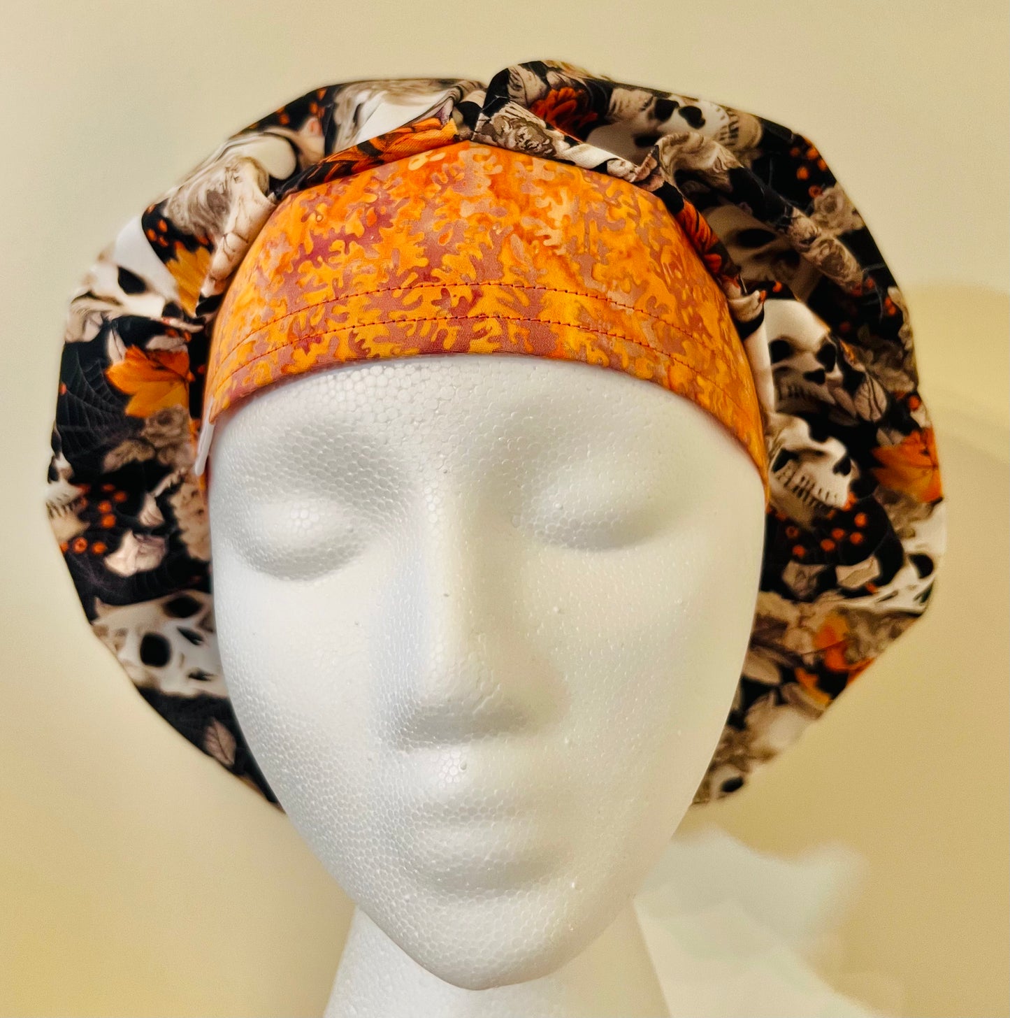 Bouffant-Halloween Skulls