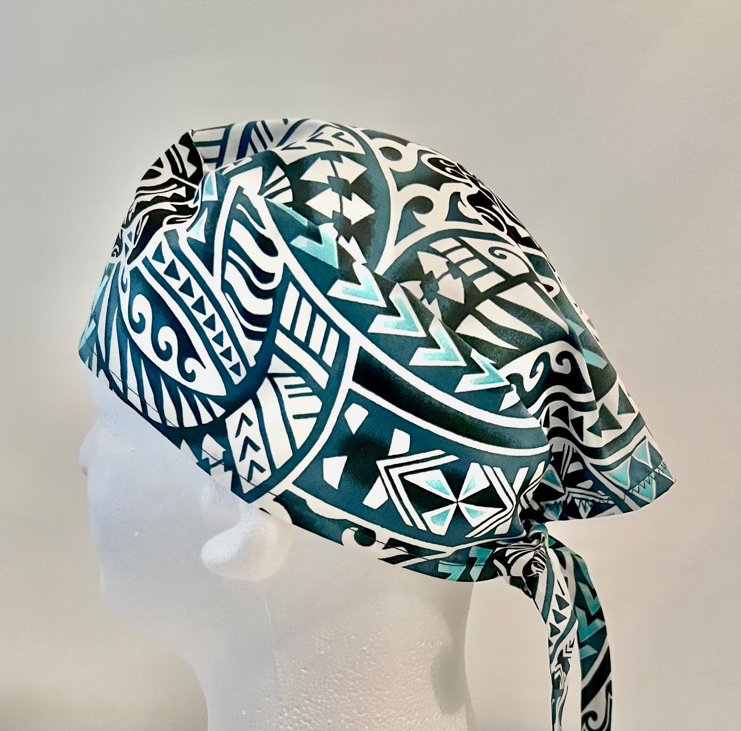 Hawaiian Sea Turtle Scrub Cap – Tribal Honu Print Surgical Cap, Teal & Black Nurse Scrub Hat, Coastal Medical Cap