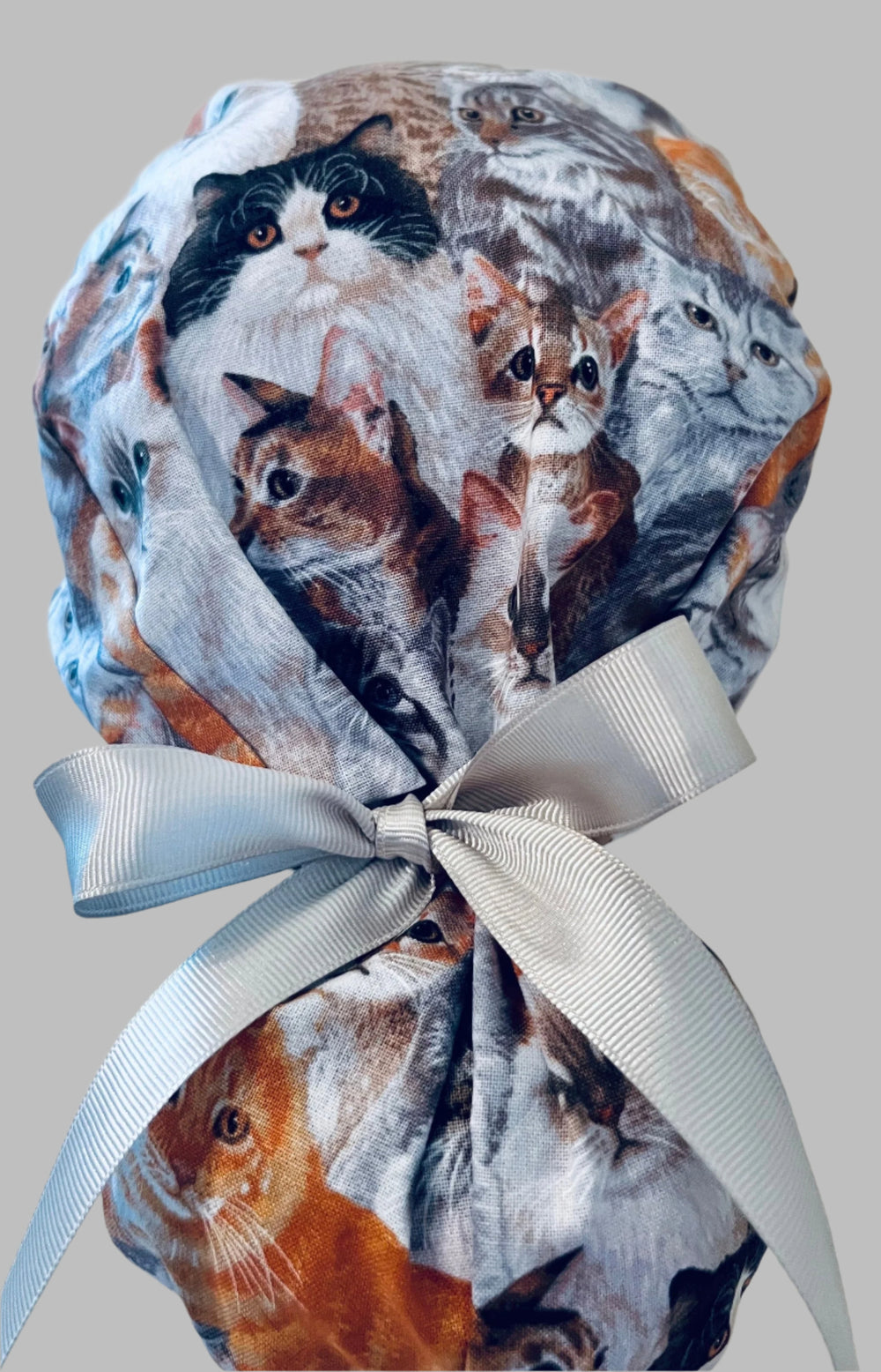 Ponytail Scrub Cap for Women Cat Lover Surgical Hat Cat Print Nurse Scrub Cap Feline Animal Scrub Cap Surgical Tech Veterinary Scrub Cap Long Hair Adjustable OR World Scrub Caps