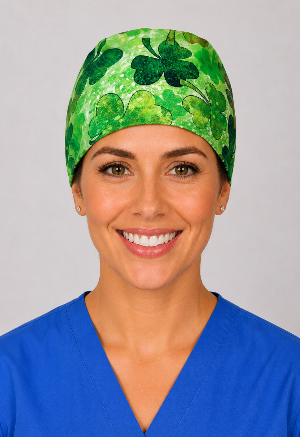 Back view of adjustable tie-back knot on green Irish charm clover unisex surgical hat