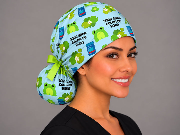 L&amp;D nurse wearing a Mexican frog ponytail scrub cap, gorro para enfermera with cola de caballo pocket