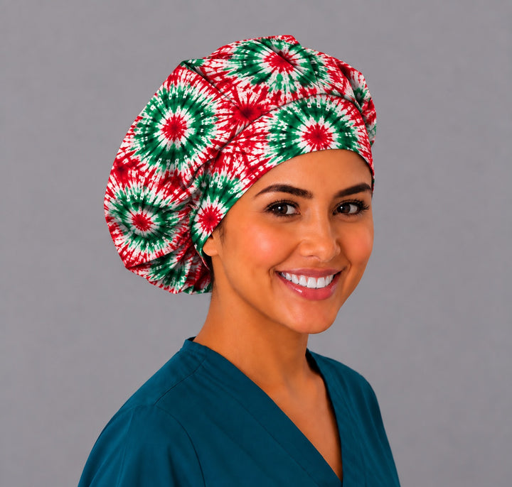 Mexican tie-dye bouffant cap, right three-quarter view, red green and white flag colors, gorro quirúrgico navideño handmade in USA