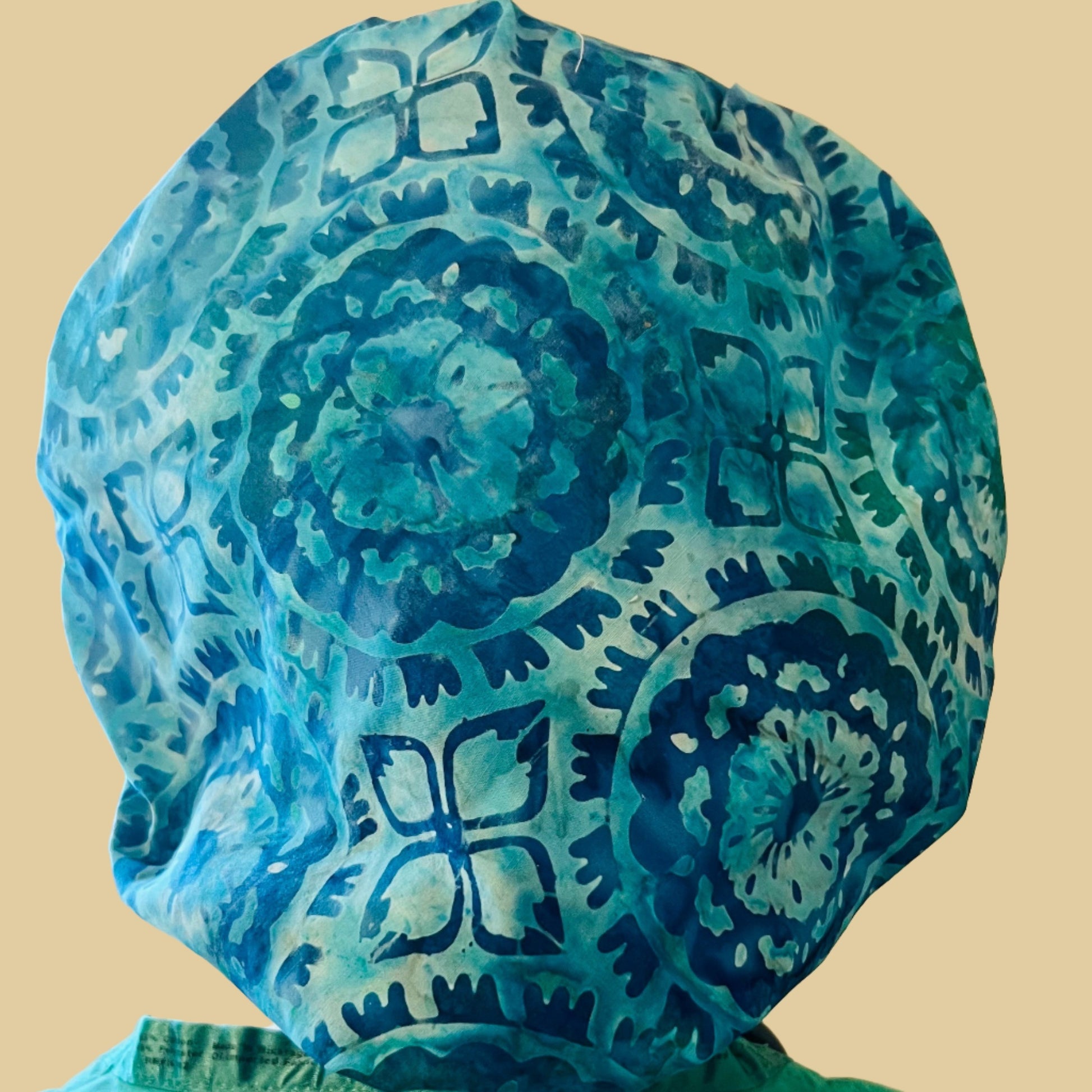 Bouffant deluxe - Blends of turquoise and greens
