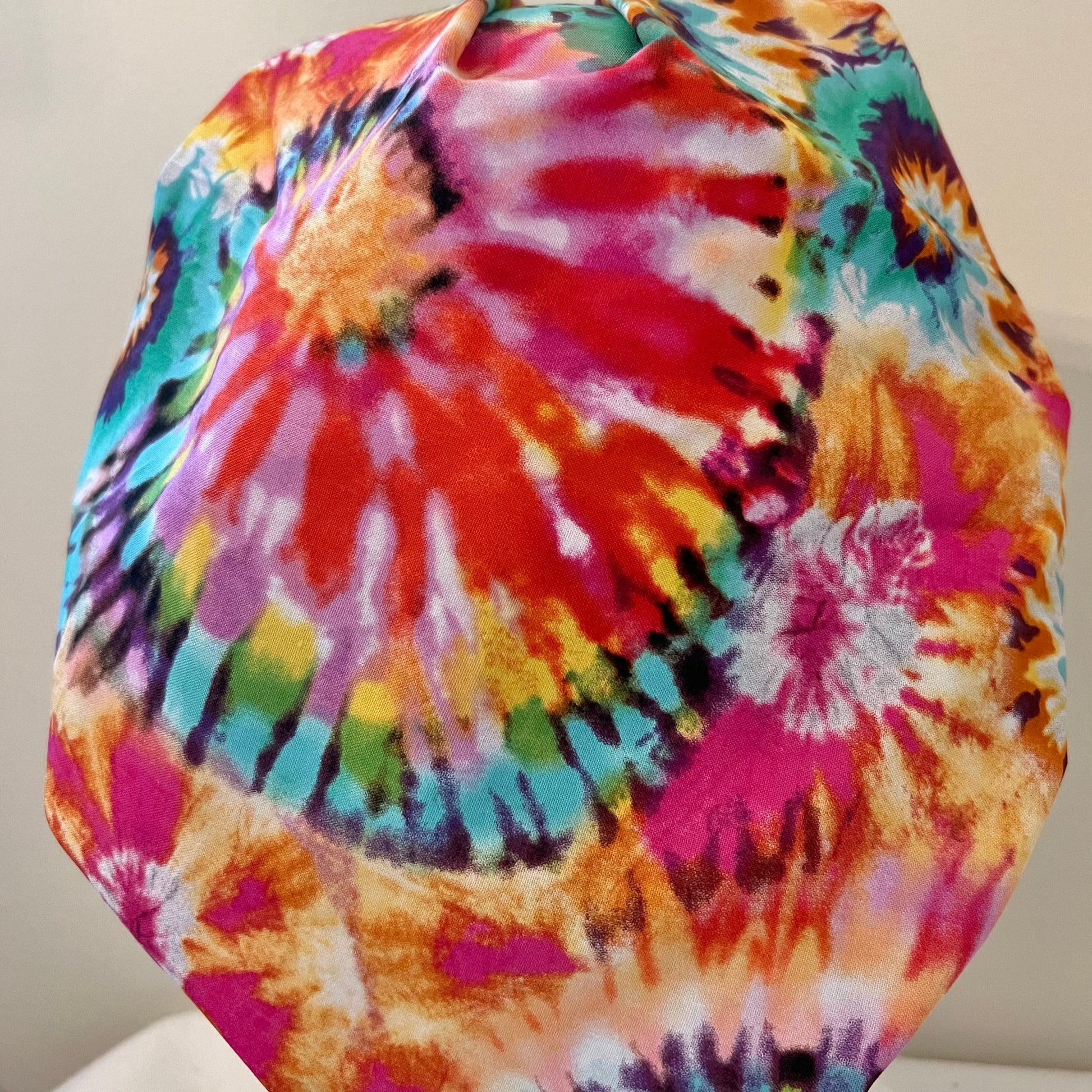 Bouffant-Tie Dye-Hippy Delight